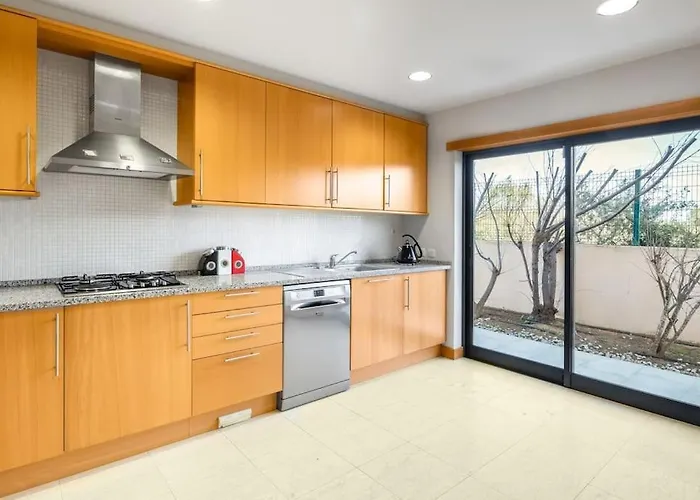 Lidia Oura With Private Swimmingpool Villa