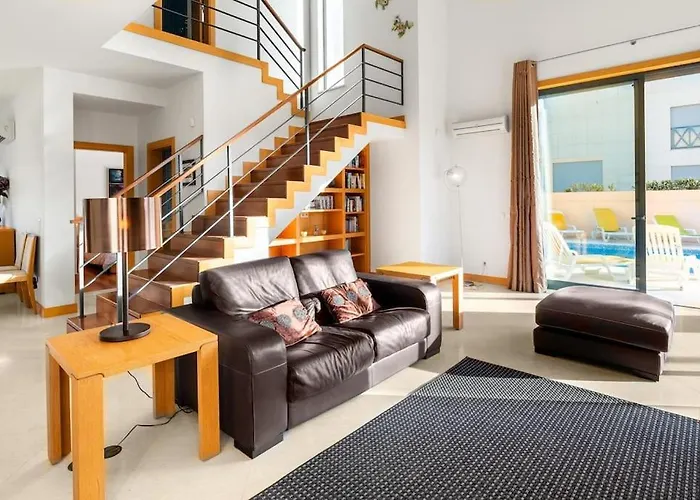 Lidia Oura With Private Swimmingpool Albufeira