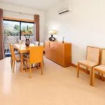 Lidia Oura With Private Swimmingpool Villa *